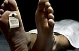 YOL KENARINDA ERKEK CESEDİ BULUNDU