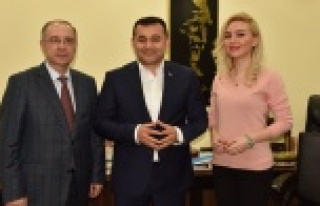 YÜCEL AZERBAYCAN TV'YE ALANYA’YI ANLATTI