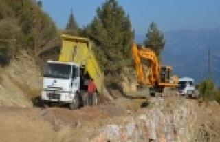 AKÇATI YOLU ULAŞIMA AÇILDI