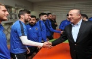 BAKAN ÇAVUŞOĞLU'NDAN ALANYASPOR'A ZİYARET
