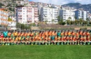 FUTBOL OKULU KAYITLARI SÜRÜYOR