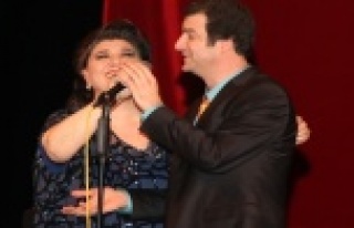 HİSARLI AHMET, TÜRKÜLERİYLE ANILDI