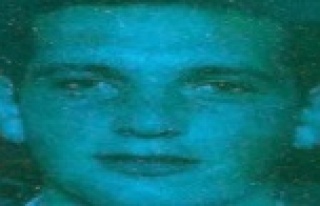 İKİ ÇOCUK BABASI YATAĞINDA ÖLÜ BULUNDU