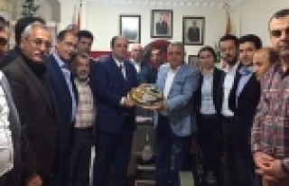 MHP'YE KAYISI TEPSİLİ ZİYARET