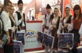 ROMANYA PAZARINA PASAPORT ENGELİ