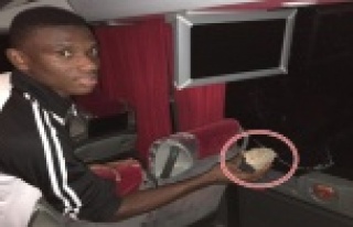 ALANYASPOR OTOBÜSÜNE TAŞLI SALDIRI