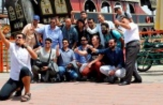 ARAPLARIN SOSYAL MEDYA FENOMENLERİ GELDİ