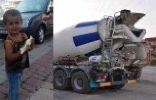 BETON MİKSERİ ALTINDAN İNANILMAZ KURTULUŞ