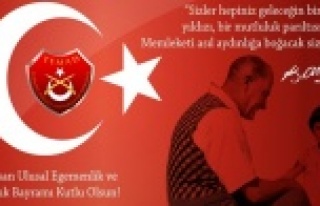 'ÇOCUKLARIMIZ BÜYÜK ÖNDERLERİNİ TAKİP...