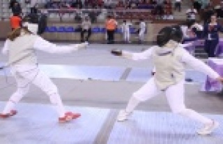 ESKRİM MÜSABAKALARI ALANYA’DA