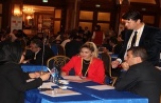 İRAN TURİZM ZİRVESİNDE İKİLİ GÖRÜŞMELER...