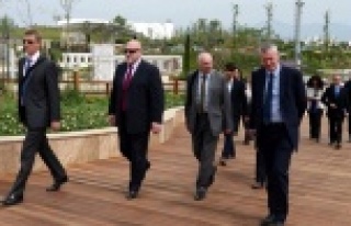 İNGİLİZ POLİS BAŞMÜFETTİŞLERİ EXPO 2016'DA