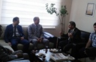 REKTÖRDEN İADE-İ ZİYARET