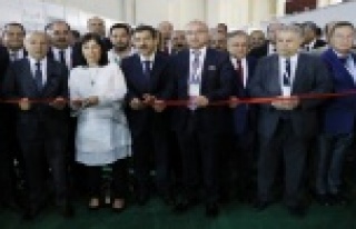 SAĞLIK FUARI KAPILARINI AÇTI