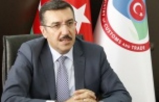 'TURİZM SEKTÖRÜNDE MORAL BOZMAMAK GEREK'