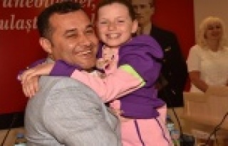 YÜCEL, KARDEŞ ŞEHİRLERİN ÇOCUKLARINI AĞIRLADI