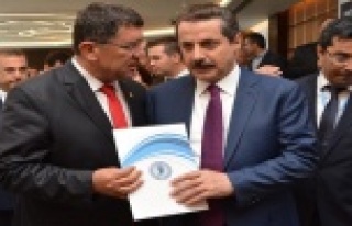 BAŞKAN DERE’DEN BAKAN ÇELİK’E ESNAF DOSYASI