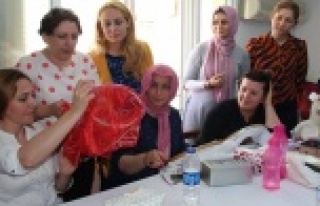 'EL EMEĞİNE HAK ETTİĞİ DEĞERİ VERMELİYİZ'