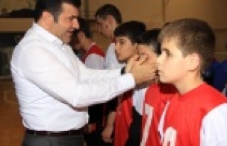 MÜSABAKALAR ÇEKİŞMELERE SAHNE OLDU