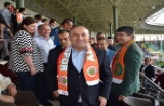 ŞAMPİYONLUK TURU HAFTAYA KALDI