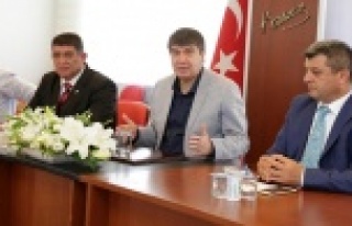 TÜREL'DEN ESNAFA TEKLİF