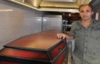 TURİST SAYISINDAKİ DÜŞÜŞ ONLARIDA VURDU