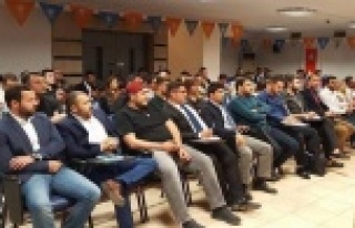 AK GENÇLİK BAŞKANLIK İÇİN KOLLARI SIVADI