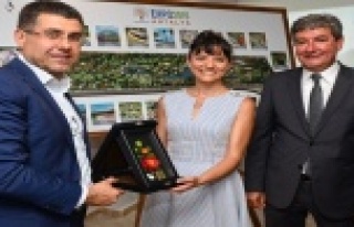 EXPO 2016 'DA BİN 84 ÖĞRENCİYİ GEZDİRDİ