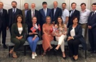 TÜREL'İN TANITIM TURU SÜRÜYOR