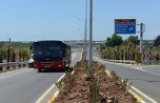 YARIM SAATLİK YOL 6 DAKİKAYA İNDİ