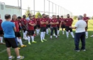 ALANYASPOR'DA HAZIRLIKLAR SÜRÜYOR