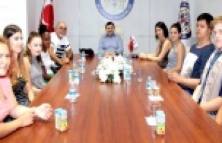 ALMAN ÖĞRENCİLERE ÖĞÜT