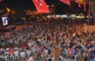 DEMOKRASİ ŞEHİTLERİ İÇİN MEVLİD OKUTULDU