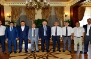 SENDİKACILAR'DAN VALİ KARAOĞLU'NA ZİYARET