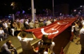 TÜRK BAYRAKLI NÖBET