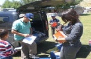 YAYLADA KİTAP OKUMA ETKİNLİĞİ