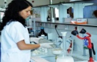 AKDENİZ'E BİR DAMLA KİRLİ SU KARIŞMADI