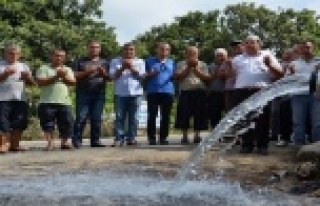 ÇIPLAKLI'DA İÇME SUYU SEVİNCİ