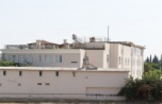 FETÖ'DEN OKUL ÇATISINDA LÜKS HAAYAT