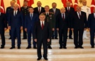 İŞTE ÇAVUŞOĞLU'NU TARİHE GEÇİREN KARE