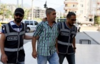 ALANYA'DA KAFEYE SİLAHLA ATEŞ AÇILDI: 2 YARALI