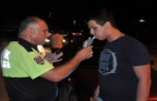 ANTALYA'DA 4 BİN POLİSLE HUZUR OPERASYONU