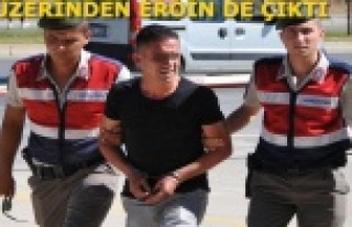 Sahte para ile alışveriş yaparken yakalandı