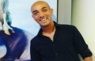 Eğlence müdürü evinde ölü bulundu