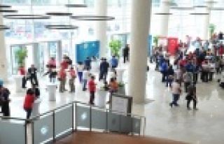 En büyük kongre merkezi açıldı