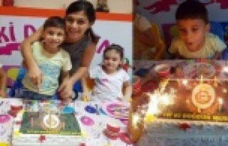 Mustafa'ya doğum günü sürprizi