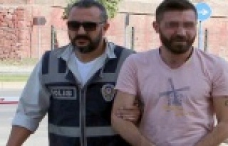 Alanya'da 5 ayrı suçtan aranan şüpheli tutuklandı