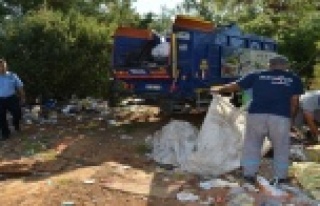 Çöp toplayıcıların depolarına operasyon