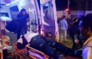 Düğüne ve cenazeye giden araçlar çarpıştı:...