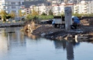 Finike’ye iki köprü yapılıyor